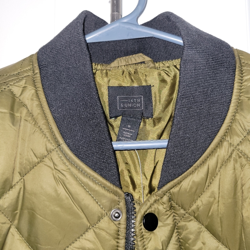 Jacket. - Picture 4 of 7